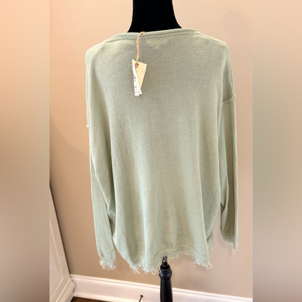 NWT Women’s EASEL Sage green wide neck raw hem oversized sweater- Size small - Picture 4 of 5